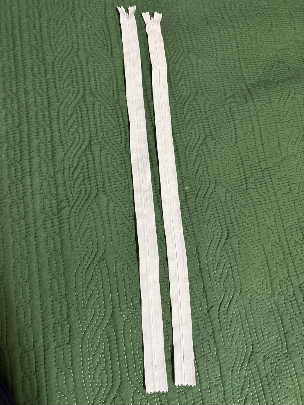 White Invisible Zipper Pair for Home Sewing Projects